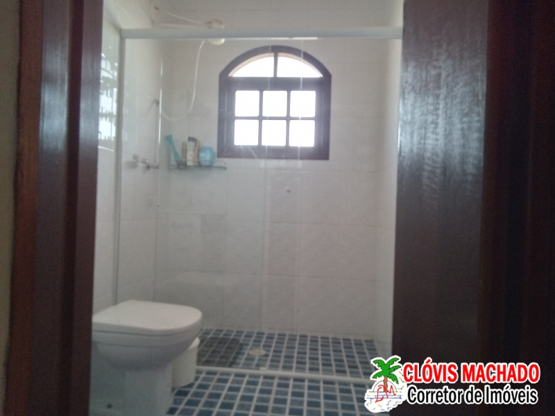 CASA ALTO PADRÃO COM PISCINA PROX PRAIA,TERRENO 500M²