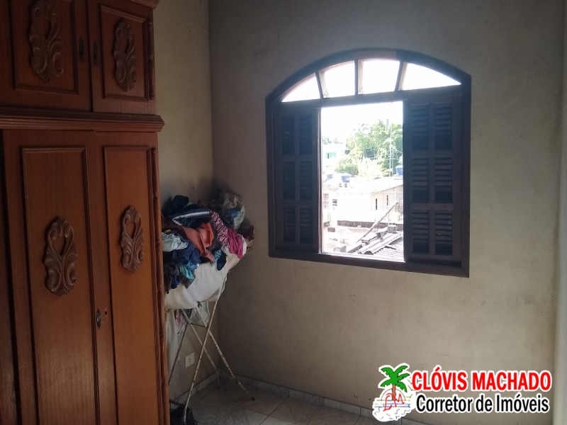 OTIMA CASA COM SALÃO COMERCIAL , OPORTUNIDADE PARA MORAR E TRABALHAR,,OTIMO PREÇO