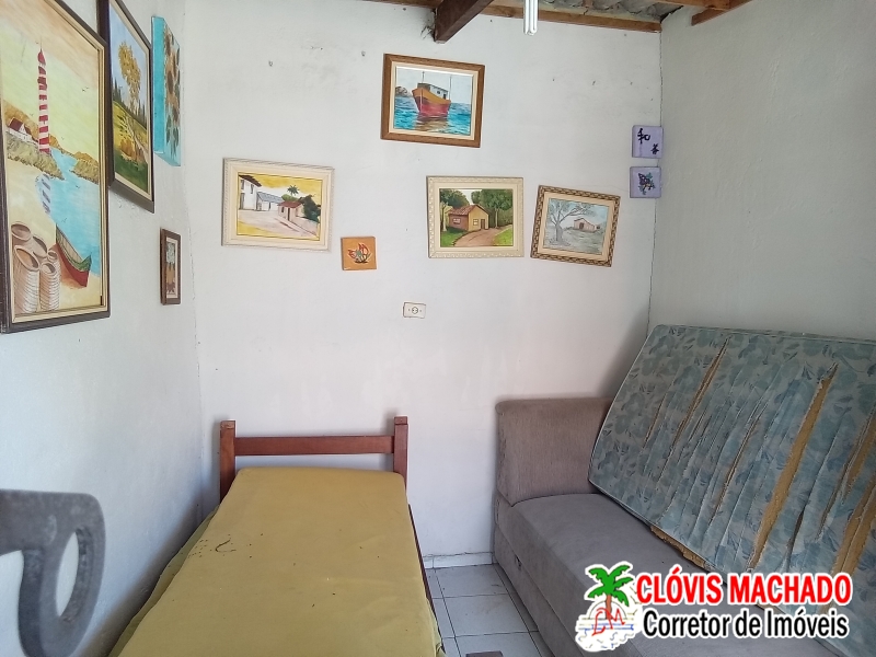 CASAS COM PISCINA, TERRENO COM 500M²