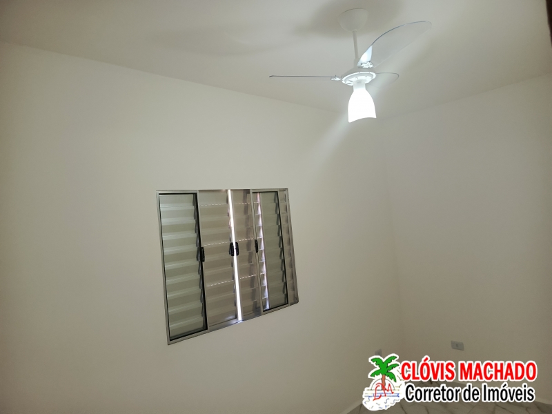 CASA SANTA JULIA, RUA PAVIMENTADA, COM PISCINA